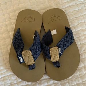 NEW Boys Vineyard Vines sandals